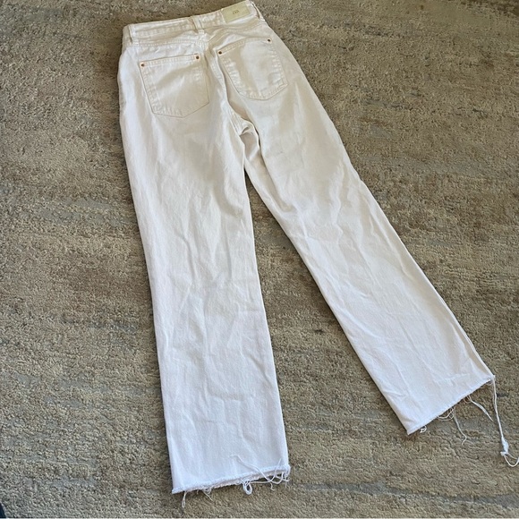 Zara Straight Leg Raw Ripped Hem White High Waisted Mom Jeans: 2 - Picture 8 of 9